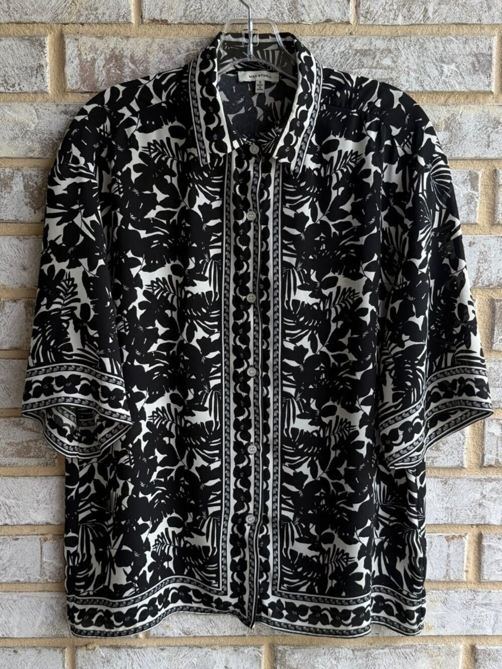 Max Studio Black/White Floral Short Sleeve Button Up Blouse Women's Size S